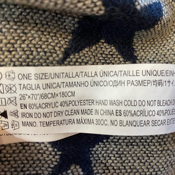 Forever 21 Flag scarf shawl wrap tassel ends One size 26X70 - Picture 5 of 5